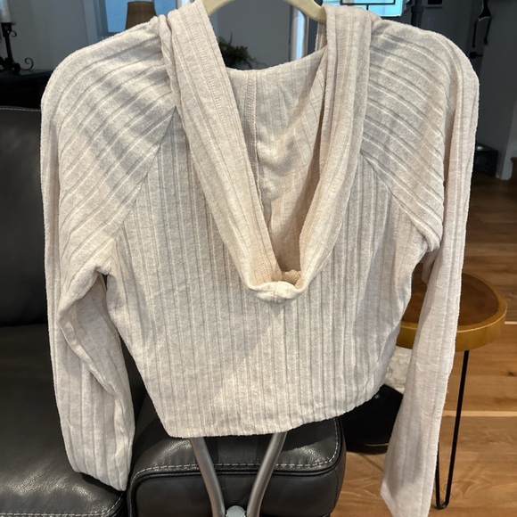 Universal Thread Cream Ribbed Zip-Up Blouse - Picture 3 of 3